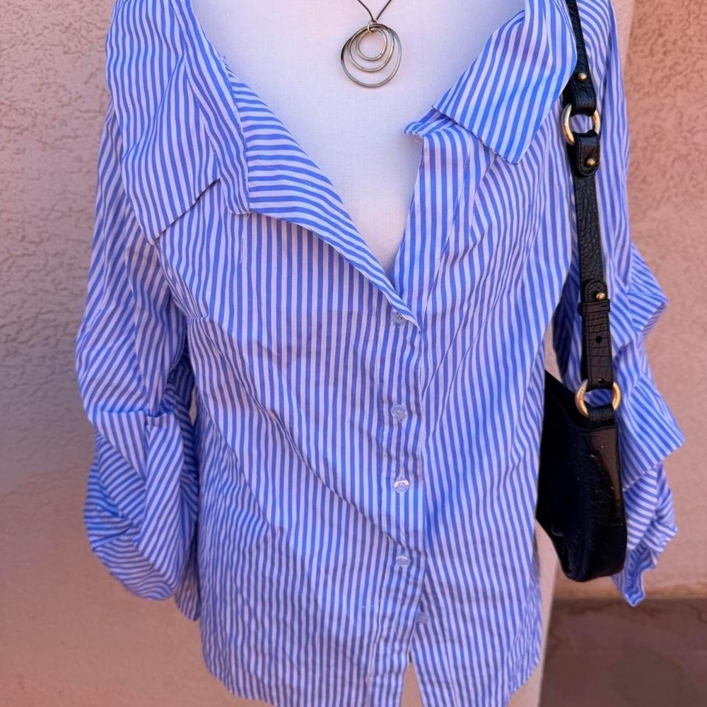 Blue and white striped blouse with ruffle sleeves - Picture 4 of 8